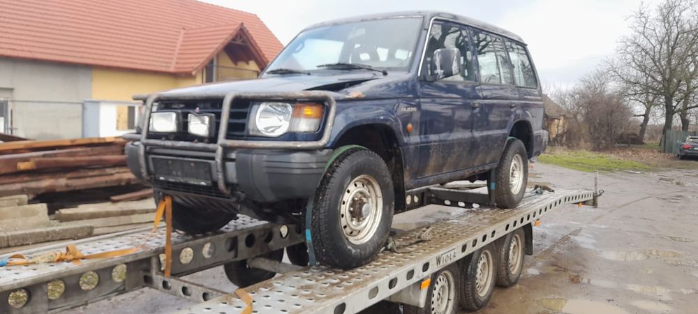 Mitsubishi Toyota SUV