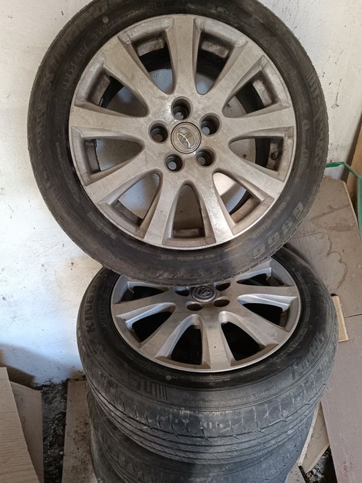 Продаются шины с дисками