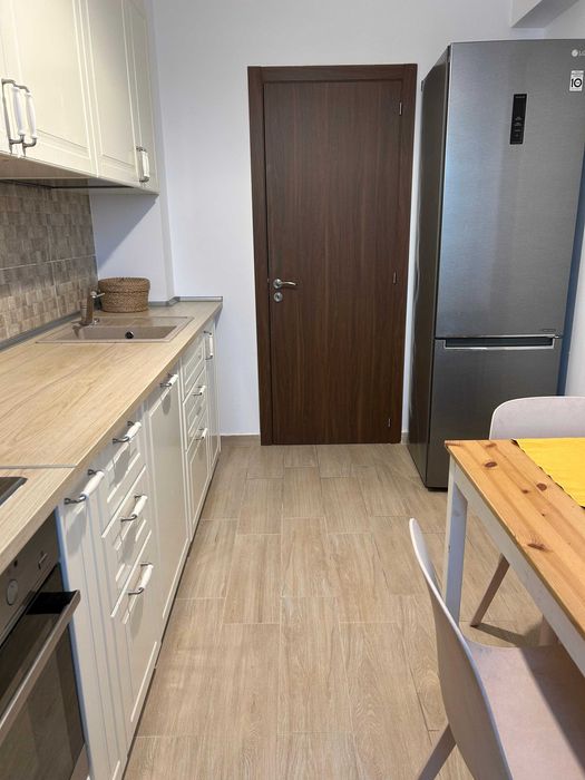 Închiriez ap. 2 camere, decom, in Rotar Park 1, 200 m de Metrou Păcii