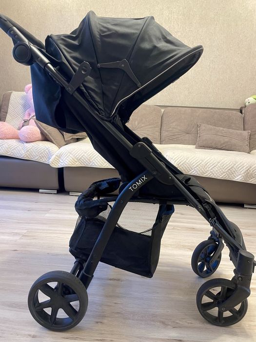 Продам детскую коляску tomix