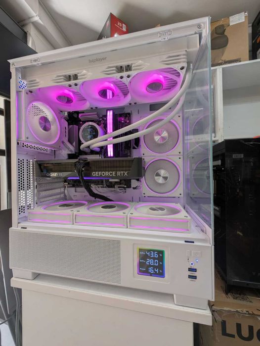 Gaming Pc Ryzen 7 9850X3D/B850M/RTX 5070/Stocare 2 TB/RAM 32GB DDR5/Sursa 750W/Garantie/TVA