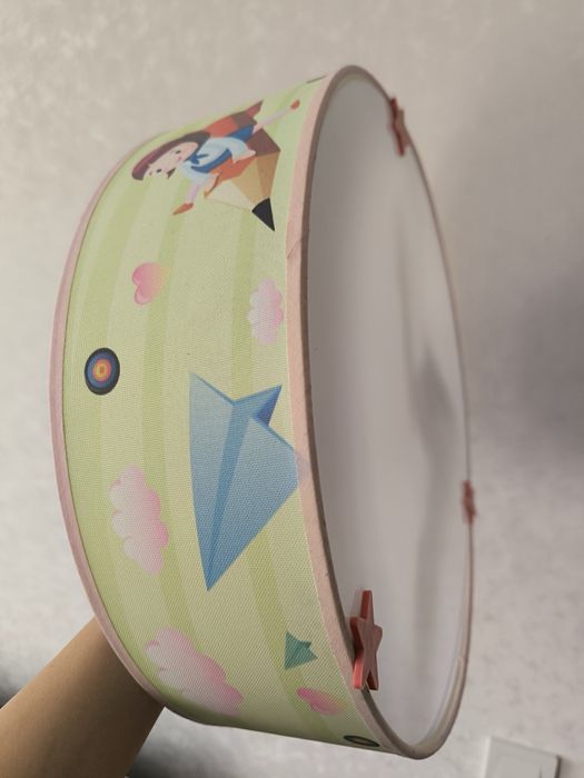 Продаётся люстра для детской комнаты