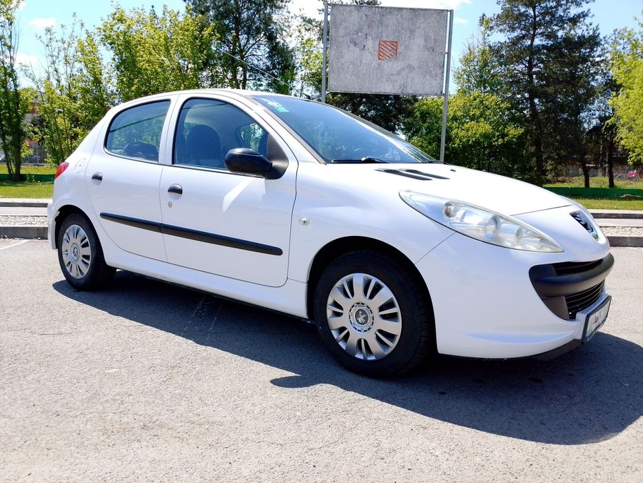 PEUGEOT Unknown Model 2011 — imagine 2