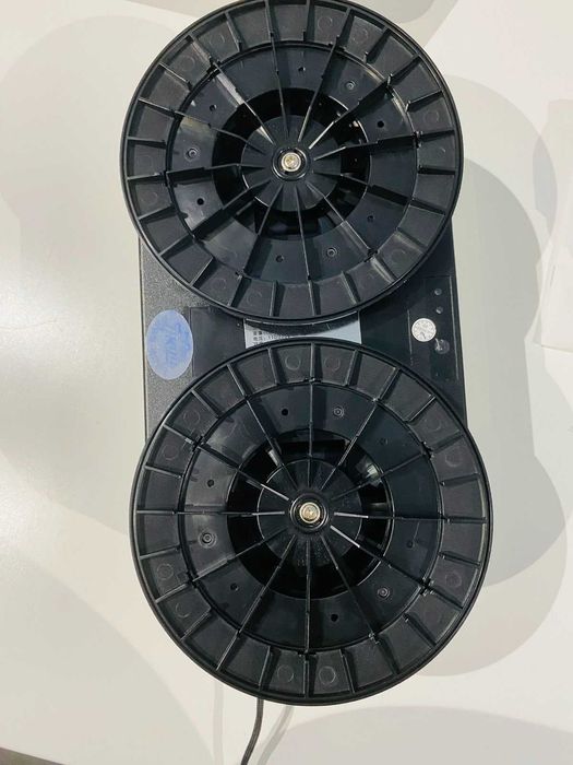 Робот за почистване на прозорци с дистанционно управление