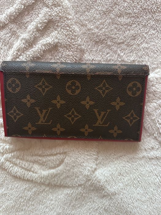 Продам кошелек.