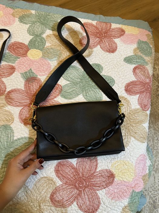 Модная кожаная сумка