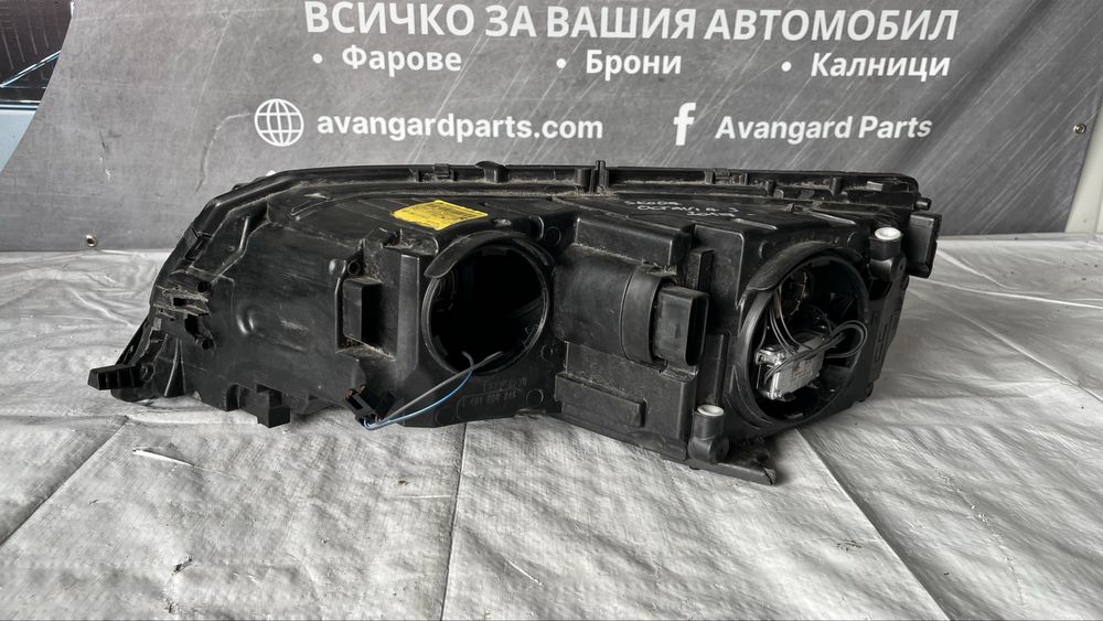 4 броя десен и 2 брой ляв фар Skoda Octavia 3 Facelift 2017-