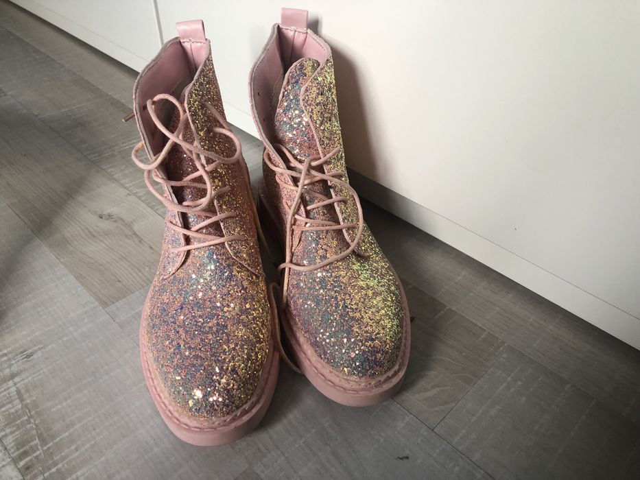 Дамски боти