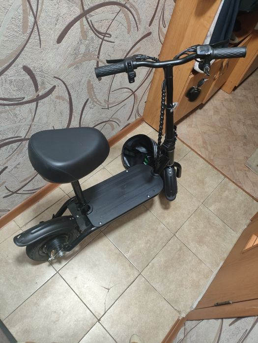 ПРОДАМ Электро-Самокат