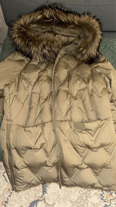 Продам куртку, сезон зима