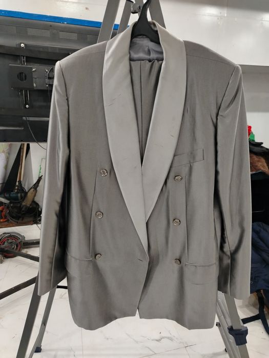 Смокинг двубортный шили на заказ,