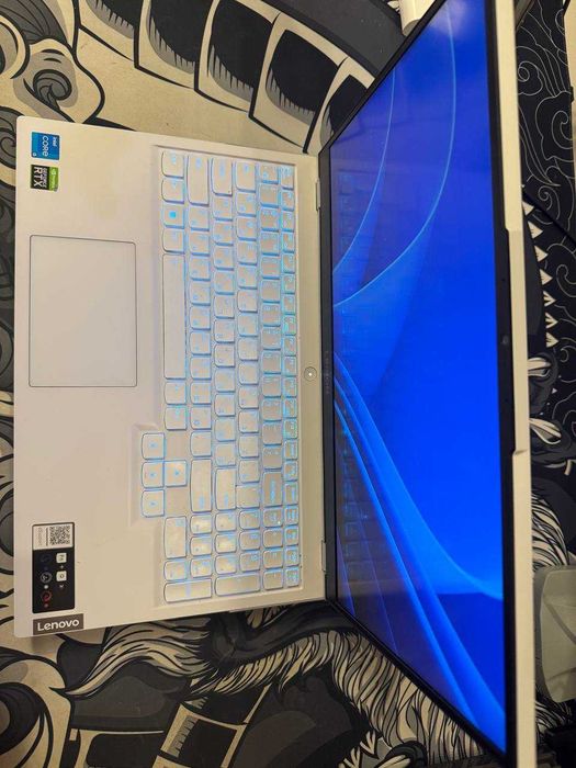 Lenovo Legion 15ITH6 RTX 3060 / 32GB RAM / SSD 1.5TB / 120Hz