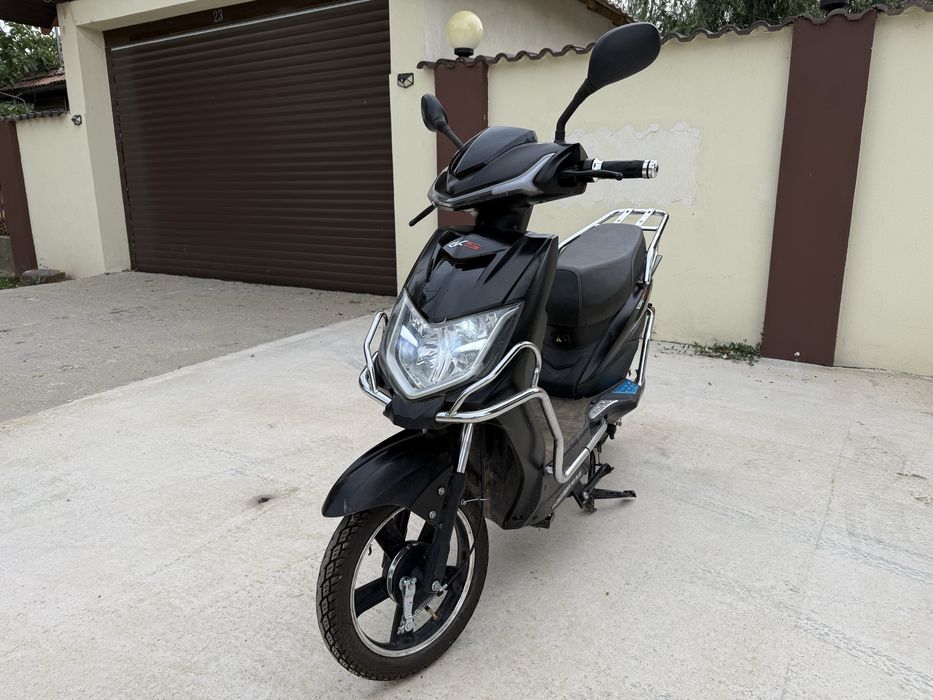 Scooter electric functional