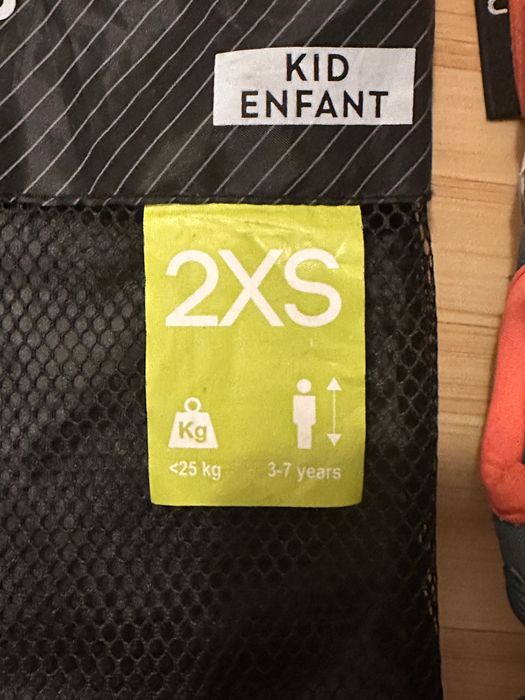 Role OXELO Play5 + aparatori palme,coate,genunchi