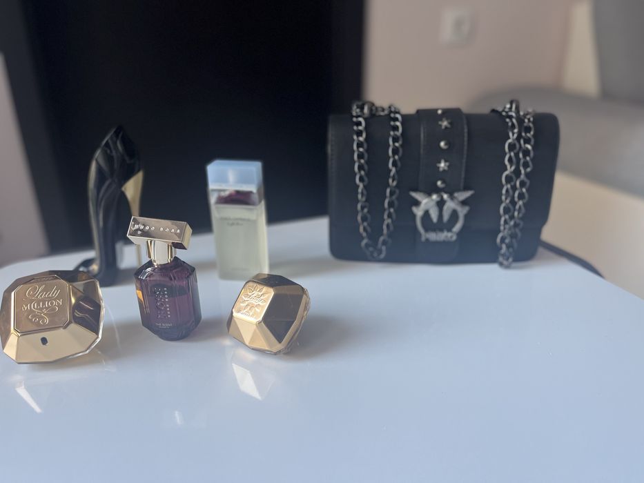 Дамски чанти Pinko