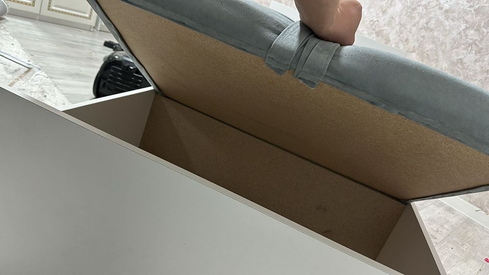 Кровать продам срочно