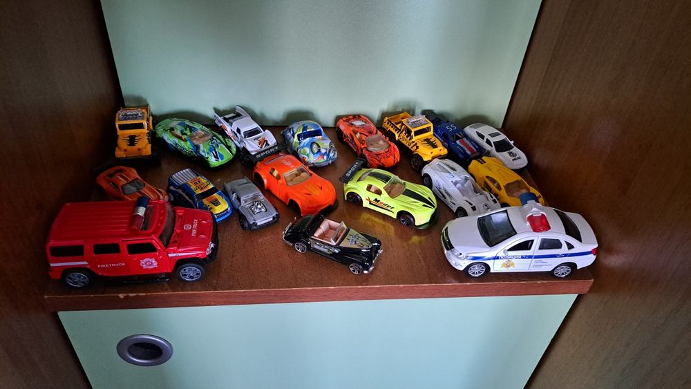 Коллекция машинок