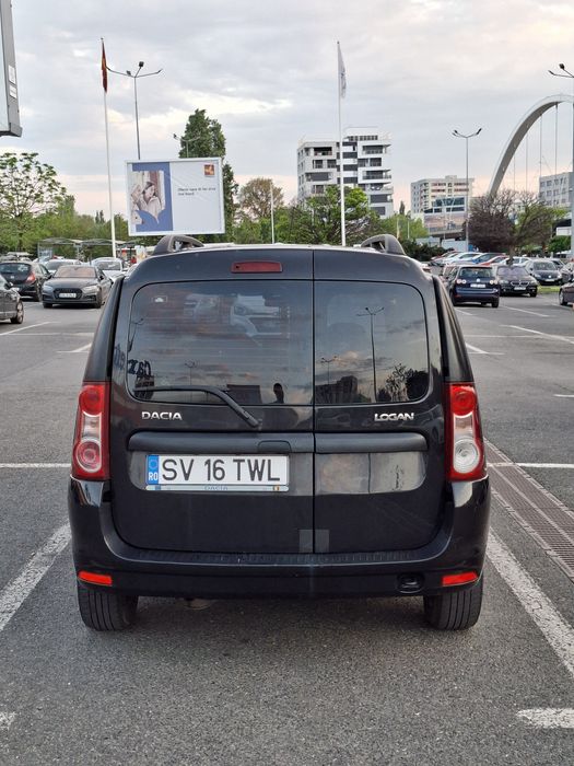 Vând Dacia Logan 2012 Pilot Automat/7 Locuri/GPL din fabrică 1.6 8 V
