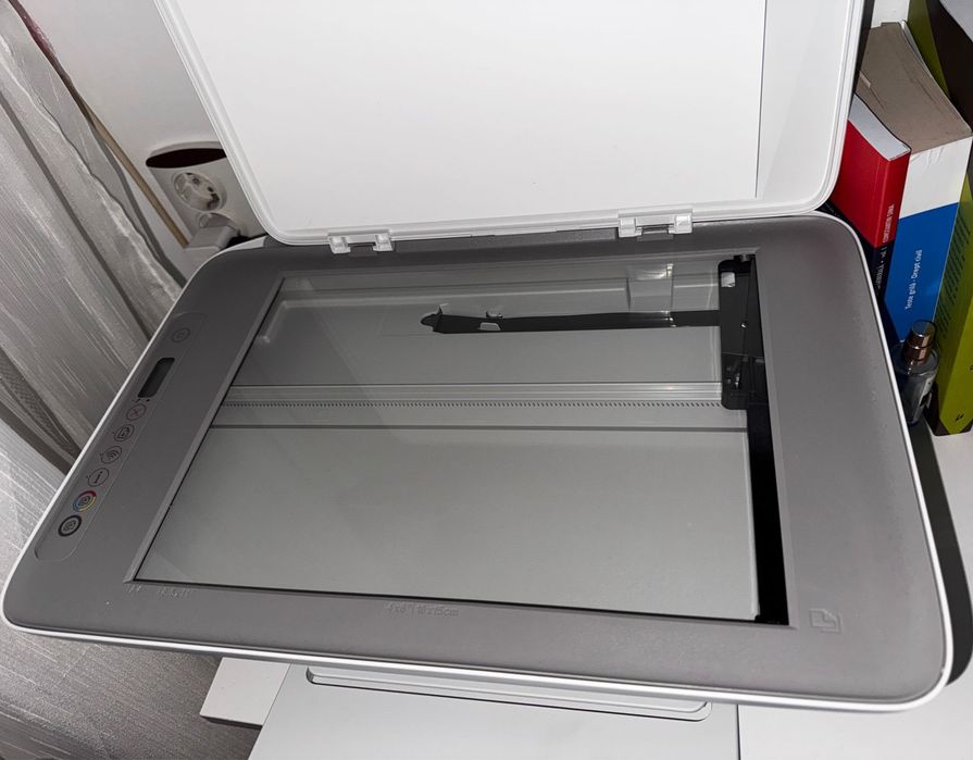 Imprimanta hp DeskJet 2820e