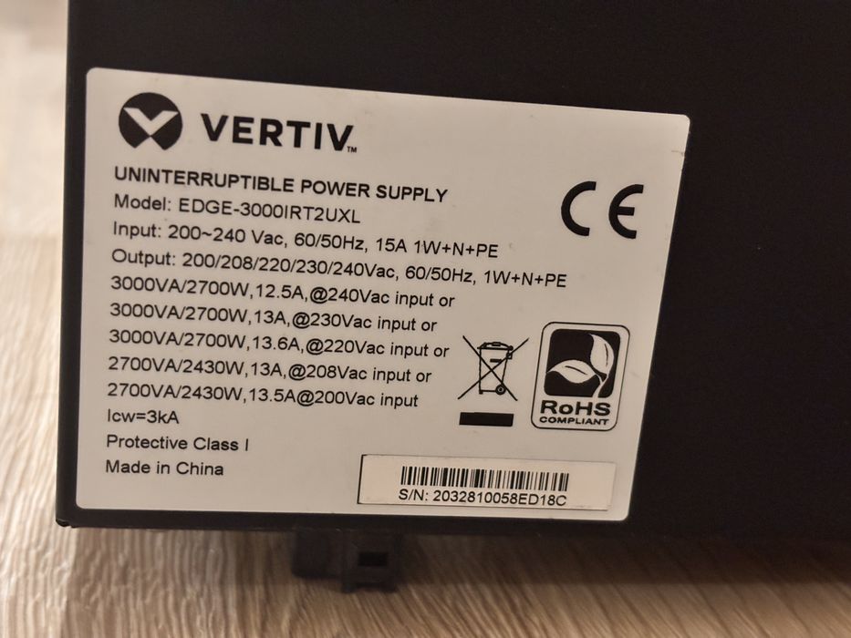 Vertiv Liebert EDGE 3000IRT2UXL (3000VA / 2700W)