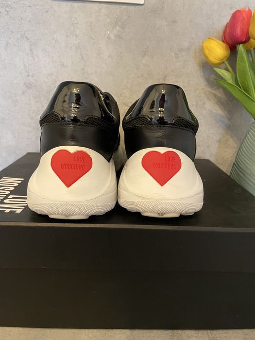 Love Moschino Running 60 Сникърси N38