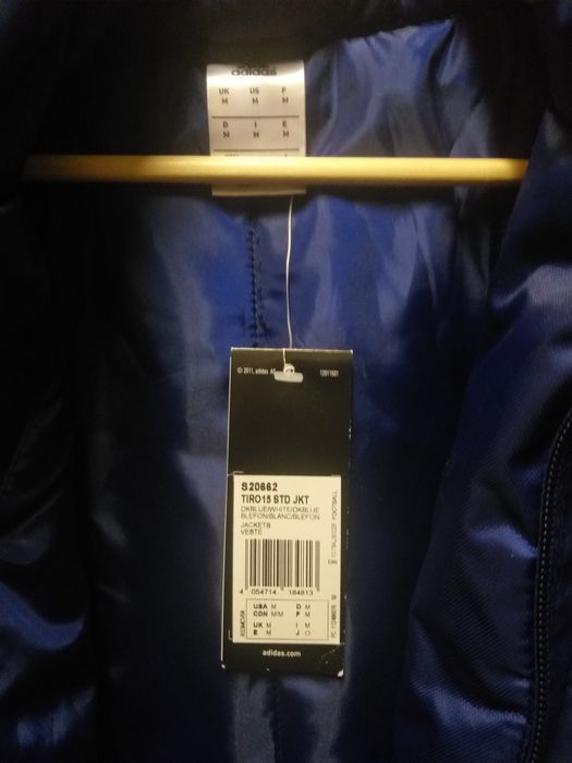Jeaca lunga Adidas editie limitata