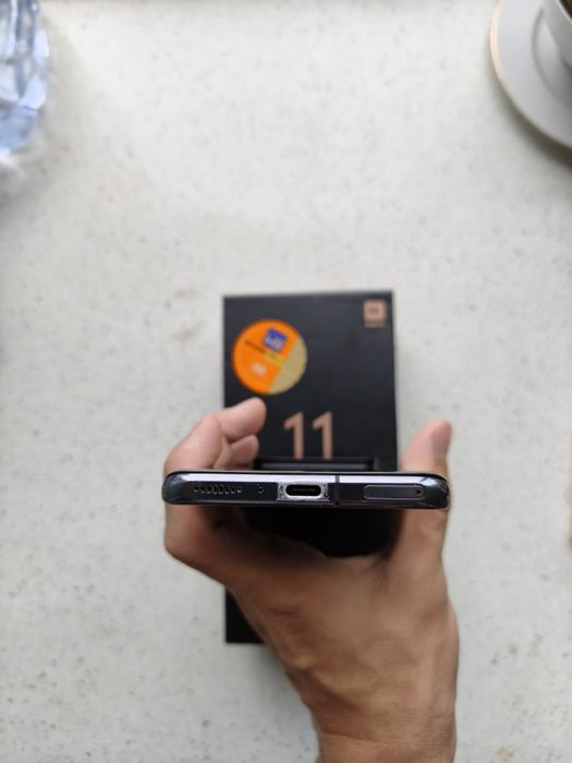 Xiaomi 11 Ultra продается