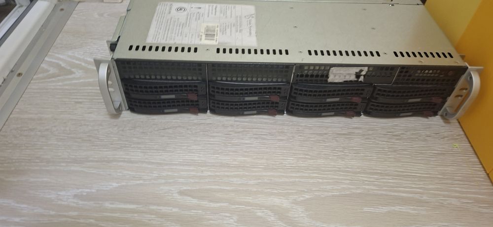 Сервер 2U Supermicro (2x Xeon / 64GB ОЗУ) + рельсы + RAID