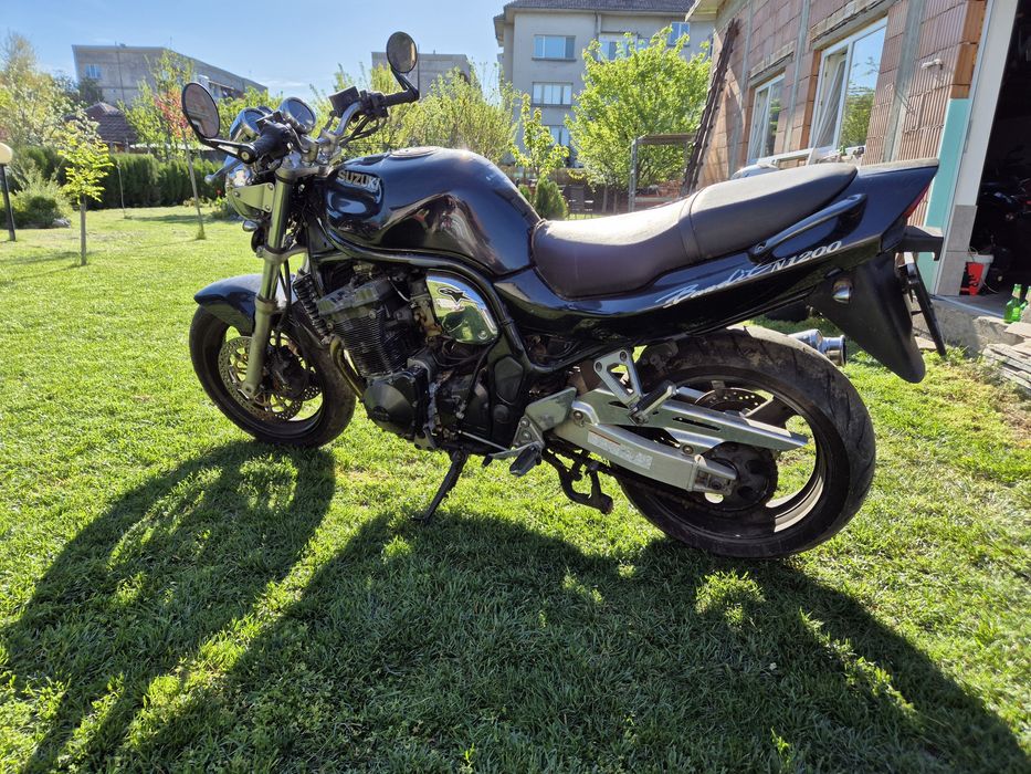 Suzuki bandit 1200 на части