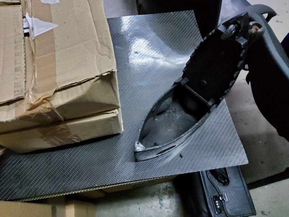 Fier de călcat pe carbune