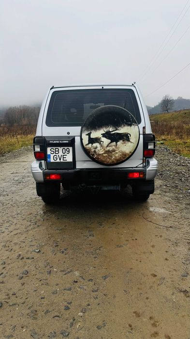 Mitsubishi Pajero 2003