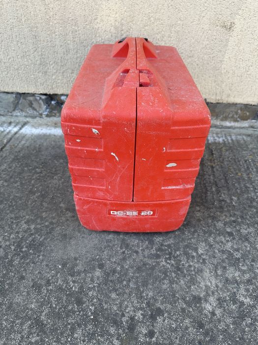 Cutie Hilti DC-SE 20 Slituitor doar cutia