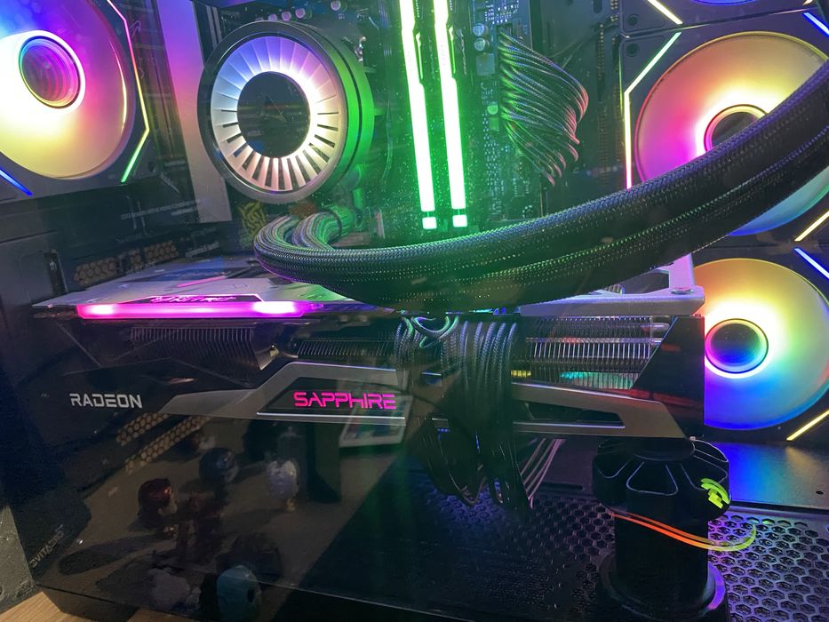 Видеокарта sapphire nitro+ rx6900xt special edition ОБСЛУЖЕНА