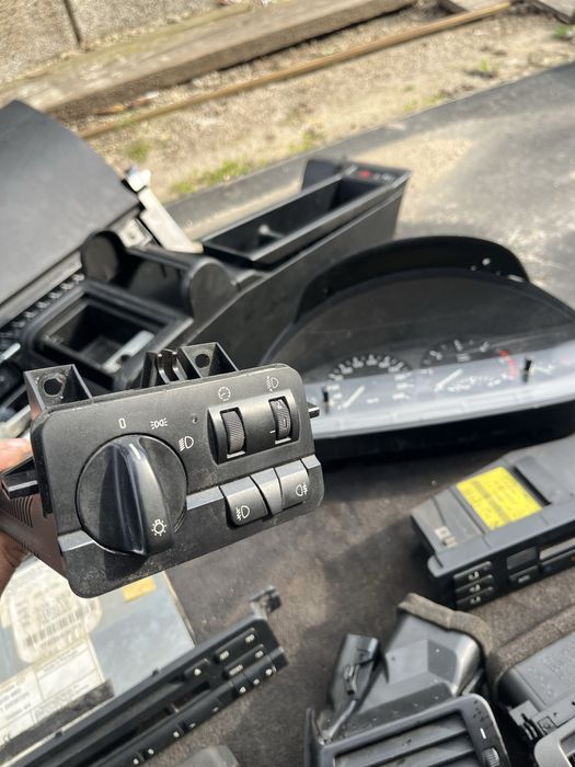 Останали части от е46