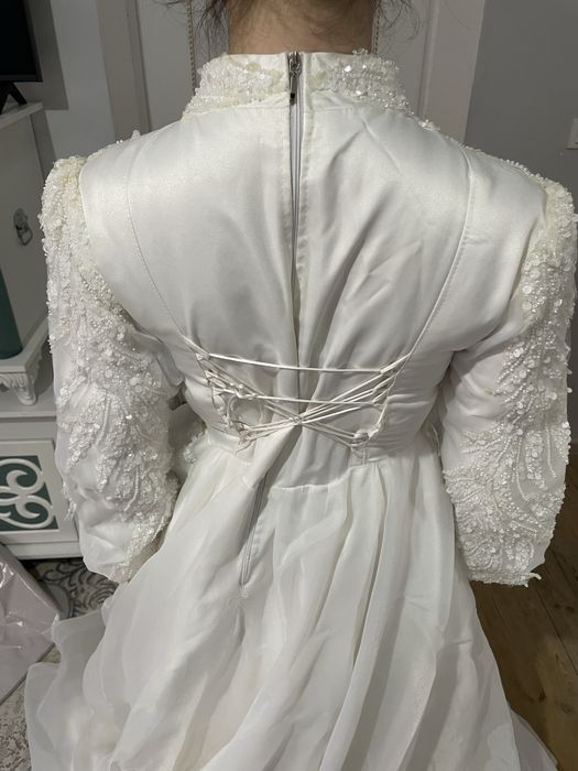 Свадебные платья