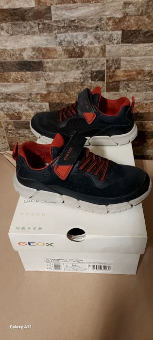 Детски обувки за момче Geox 35номер