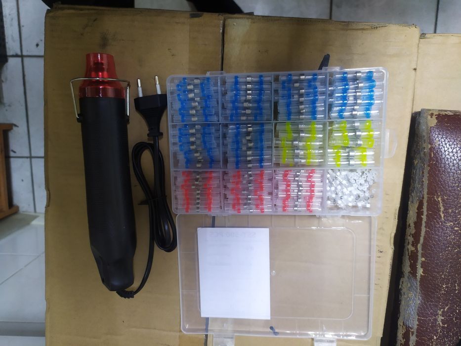 Продам термоусадку с припоем и с феном