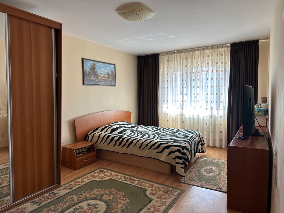 Apartament 3 camere