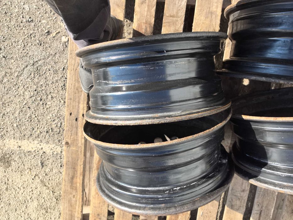 15 цола 5 х 114,3 мм Хюндай / КИЯ / Мазда / Митсубиши - 6 Инча / ЕТ 48