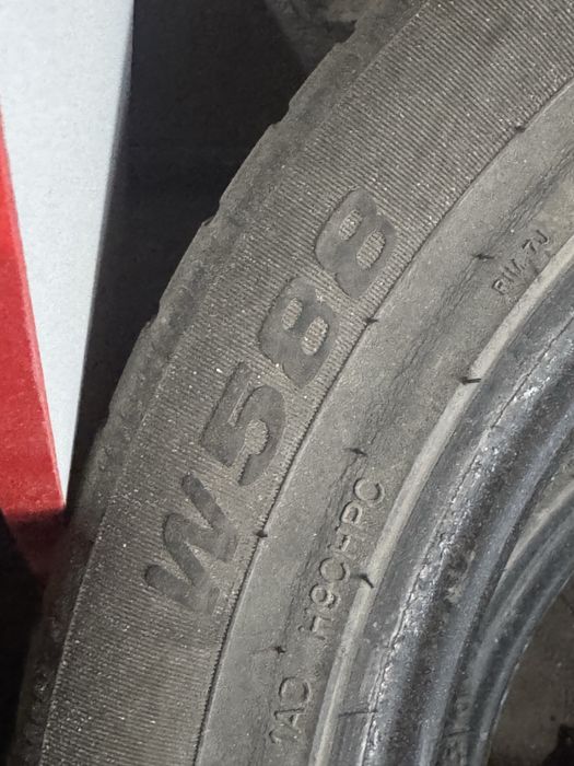 Продам  5 шин бу