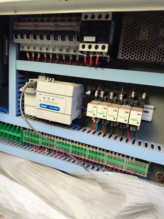 Ламинатор рулонный для цеха