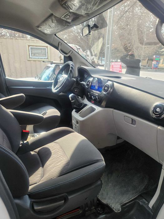 Янгидек микроавтобус гази билан