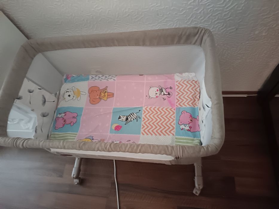 Vând Co slleper Lionelo