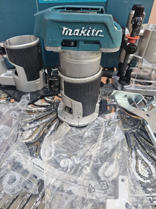 Freza de lemn makita DRT50