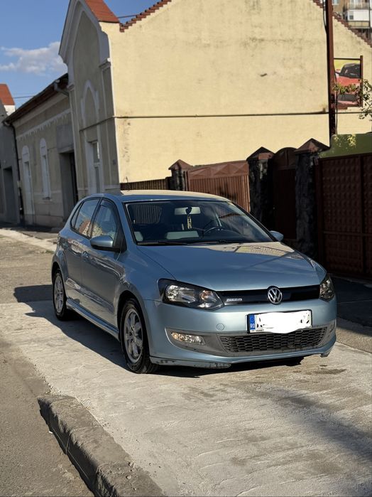 VOLKSWAGEN Polo 2010 — imagine 2