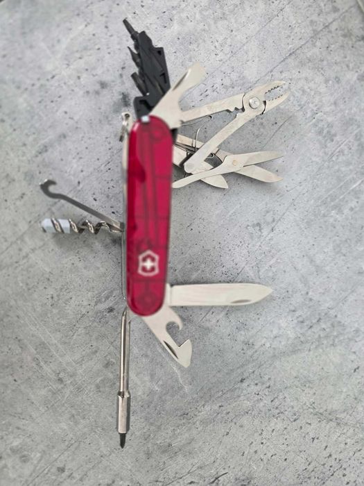 Victorinox Cybertool 34