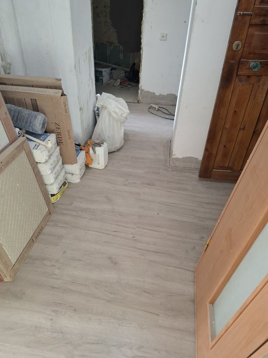 Отдам ламинат бесплатно