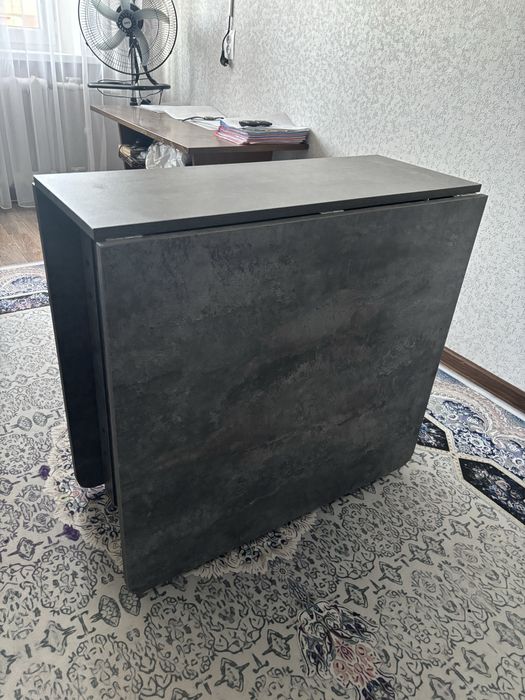 Продам стол книжка
