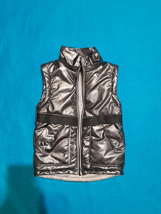 Куртка жилетка 2-в-1 , размер 30