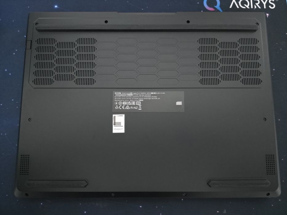 LENOVO Legion Pro 5 16ADR10 - OLED, AMD Ryzen 7 8745HX, WQXGA, 32GB RAM, 5060 8GB, 1TB